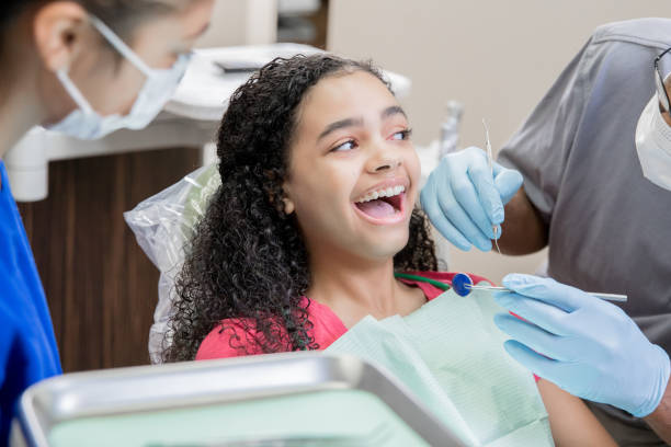 Best Dentist Open Late Near Me  in Kountze, TX